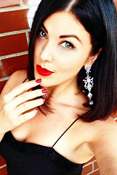 Dazzling Nina, 37 y.o. from Dnipro, Ukraine with Black hair — VeronikaLove