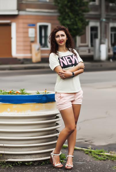 Dazzling Anastasia, 28 y.o. from Mykolaiv, Ukraine with Brown hair — VeronikaLove