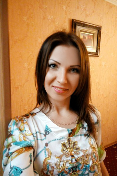 Vivacious Inna, 37 y.o. from Berdiansk, Ukraine with Black hair — VeronikaLove