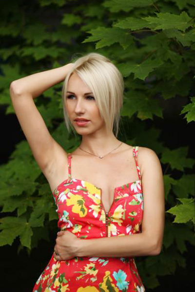 Charming Irina, 35 y.o. from Mykolaiv, Ukraine with Blonde hair — VeronikaLove