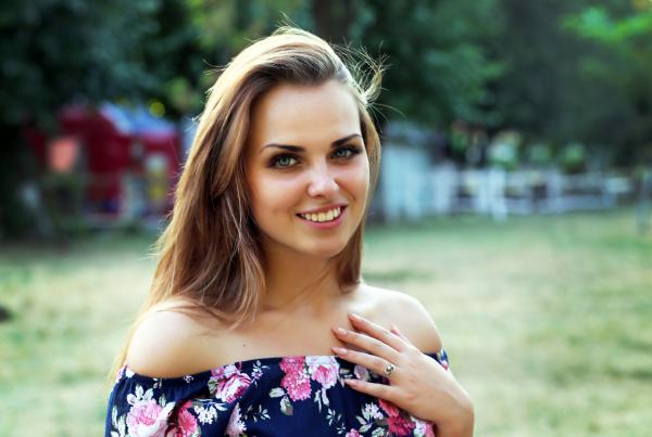 Charming Yulia, 28 y.o. from Mykolaiv, Ukraine with Light-brown hair — VeronikaLove