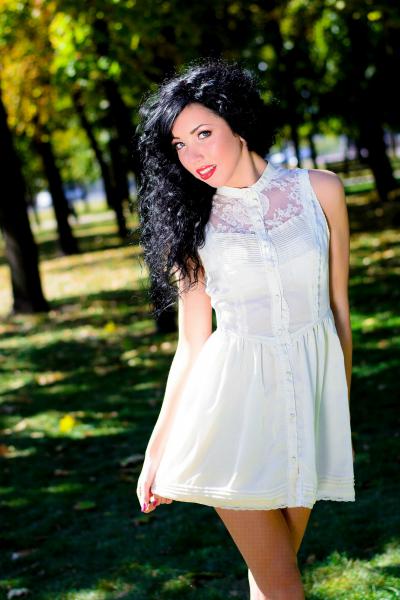 Mystical Allure: Yulia, 30 y.o. from Kharkiv, Ukraine — VeronikaLove