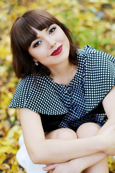 Enchanting Elena, 31 y.o. from Dnipro, Ukraine with Dark-brown hair — VeronikaLove