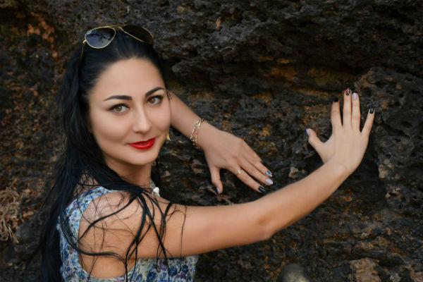 Captivating Elegance: Karolina, 38 y.o. from Pavlohrad, Ukraine — VeronikaLove