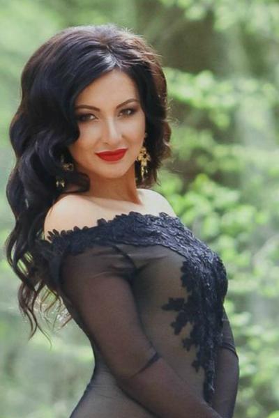 Enthralling Mystery: Olga, 36 y.o. from Lutsk, Ukraine — VeronikaLove