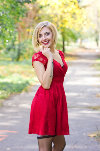 Sophisticated Elegance: Anastasiya, 41 y.o. from Kryvyi Rih, Ukraine — VeronikaLove