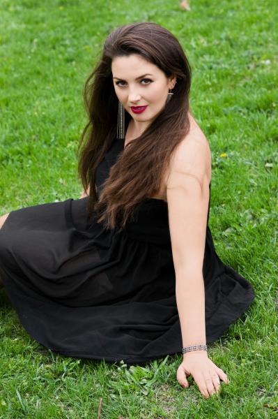 Alluring Olga, 38 y.o. from Uman, Ukraine with Black hair — VeronikaLove