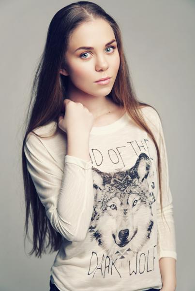 Ethereal Mariya, 26 y.o. from Mykolaiv, Ukraine with Light-brown hair — VeronikaLove