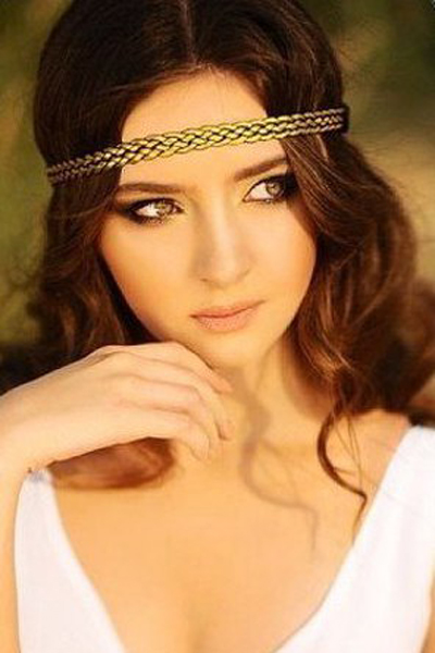 Enigmatic Beauty: Mariya, 27 y.o. from Dnipro, Ukraine — VeronikaLove