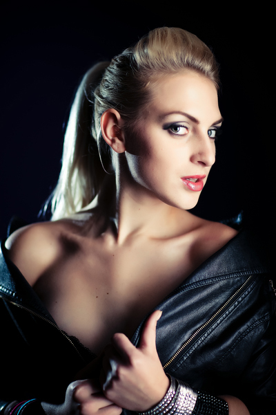 Radiant Allure: Angelina, 35 y.o. from Mykolaiv region, Ukraine — VeronikaLove