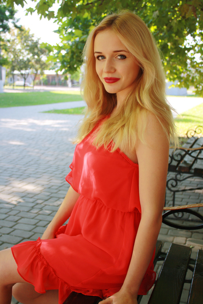 Radiant Charm: Anastasia, 29 y.o. from Mykolaiv, Ukraine — VeronikaLove