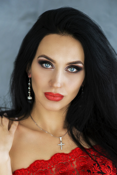 Radiant Beauty: Evgenia, 39 y.o. from Kharkiv, Ukraine — VeronikaLove