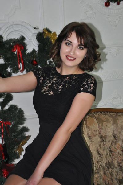 Graceful Charm: Yulia, 30 y.o. from Mykolaiv, Ukraine — VeronikaLove