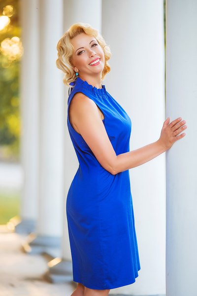 Captivating Aura: Ludmila, 57 y.o. from Mykolaiv, Ukraine — VeronikaLove