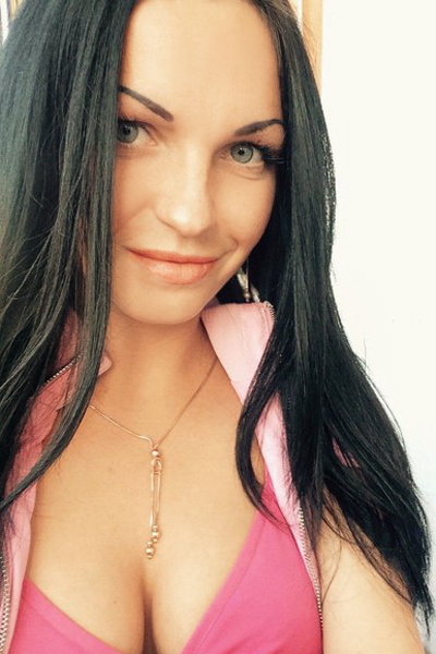 Enchanting Victoriya, 35 y.o. from Mykolaiv, Ukraine with Dark-brown hair — VeronikaLove