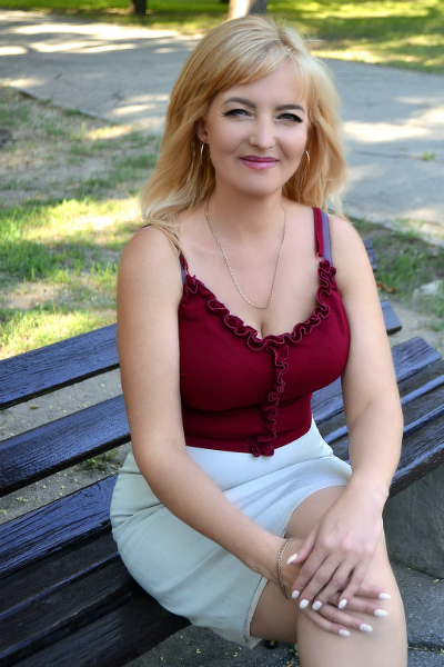 Captivating Larisa, 56 y.o. from Mykolaiv, Ukraine with Blonde hair — VeronikaLove