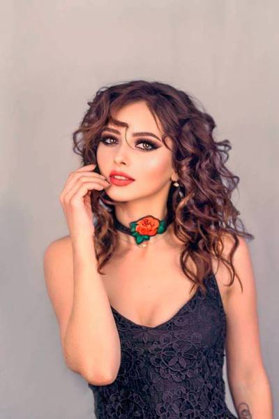 Radiant Allure: Christina, 34 y.o. from Kherson, Ukraine — VeronikaLove