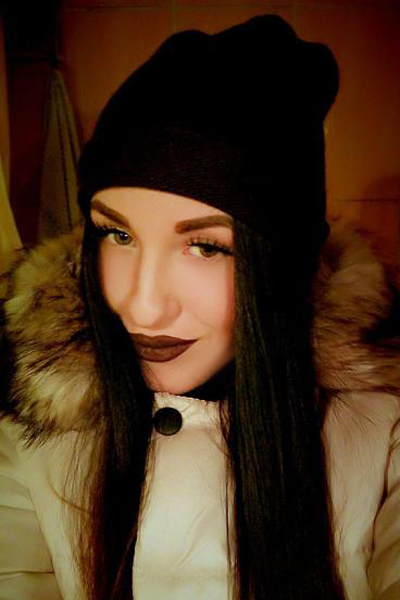 Vivacious Mariya, 32 y.o. from Mykolaiv, Ukraine with Brown hair — VeronikaLove