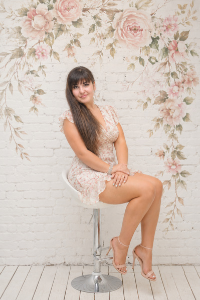 Enthralling Gaze: Yulia, 32 y.o. from Kharkiv, Ukraine — VeronikaLove