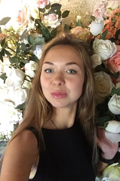 Charming Anna, 40 y.o. from Kharkiv, Ukraine with Light-brown hair — VeronikaLove