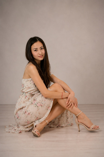 Dynamic Maria, 35 y.o. from Kharkiv, Ukraine with Dark-brown hair — VeronikaLove