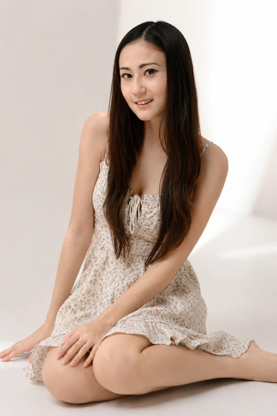 Dynamic Maria, 35 y.o. from Kharkiv, Ukraine with Dark-brown hair — VeronikaLove