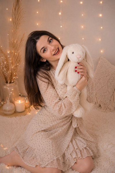 Radiant Charm: Anastasiya, 31 y.o. from Madrid, Spain — VeronikaLove