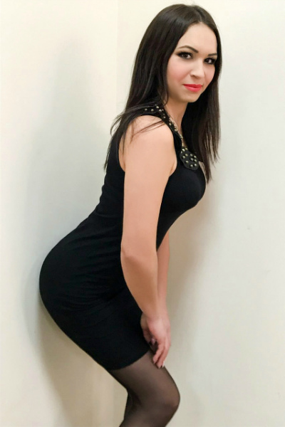 Charming Darya, 33 y.o. from Kherson, Ukraine with Black hair — VeronikaLove