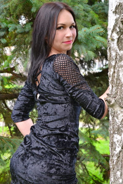 Charming Darya, 33 y.o. from Kherson, Ukraine with Black hair — VeronikaLove