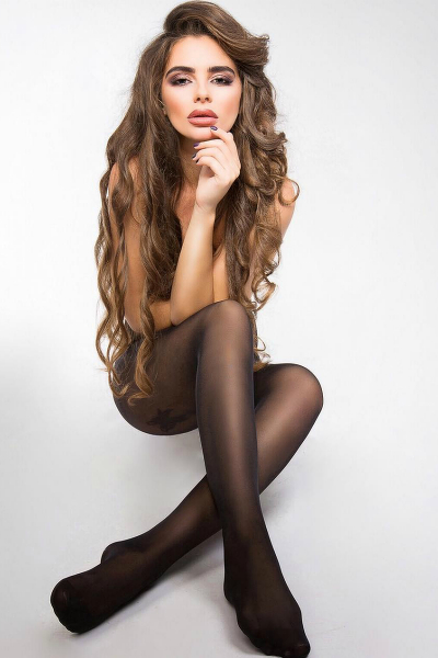 Dazzling Alyona, 31 y.o. from Mykolaiv, Ukraine with Brown hair — VeronikaLove