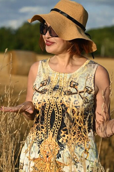 Sparkling Essence: Svetlana, 51 y.o. from Kharkiv region, Ukraine — VeronikaLove
