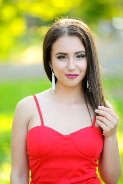 Radiant Beauty: Alyona, 26 y.o. from Odesa, Ukraine — VeronikaLove