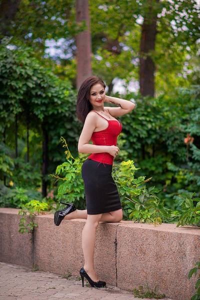 Graceful Charm: Victoriya, 45 y.o. from Mykolaiv, Ukraine — VeronikaLove