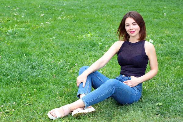 Dynamic Irina, 36 y.o. from Dnipro, Ukraine with Chestnut hair — VeronikaLove