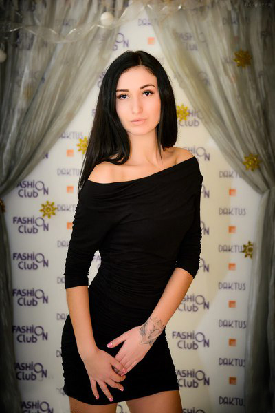 Dazzling Anna, 26 y.o. from Kyiv, Ukraine with Black hair — VeronikaLove