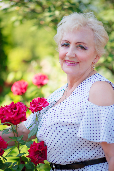 Enthralling Gaze: Ludmila, 76 y.o. from Kharkiv, Ukraine — VeronikaLove