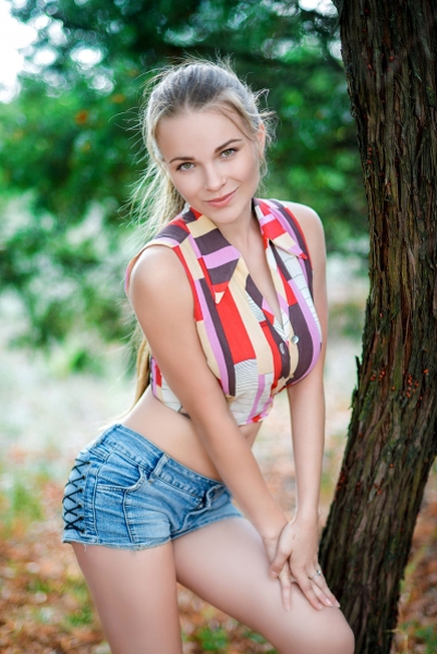 Radiant Beauty: Lubov, 29 y.o. from , Ukraine — VeronikaLove