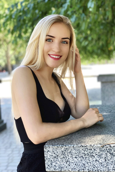 Enigmatic Svetlana, 24 y.o. from Mykolaiv, Ukraine with Blonde hair — VeronikaLove