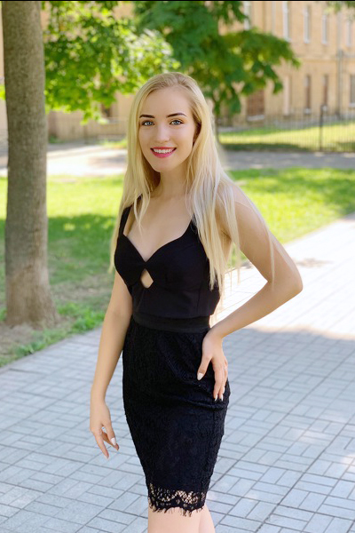 Enigmatic Svetlana, 24 y.o. from Mykolaiv, Ukraine with Blonde hair — VeronikaLove