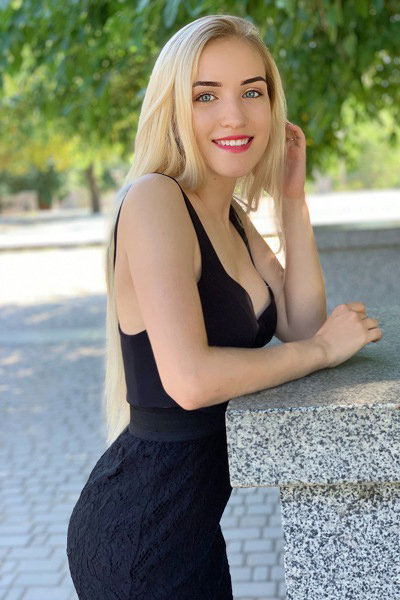 Enigmatic Svetlana, 24 y.o. from Mykolaiv, Ukraine with Blonde hair — VeronikaLove