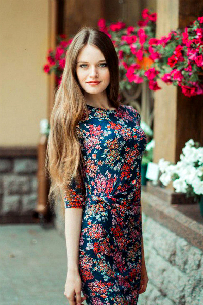 Glamorous Presence: Victoriya, 28 y.o. from Kremenchuk, Ukraine — VeronikaLove