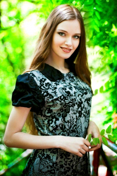 Glamorous Presence: Victoriya, 28 y.o. from Kremenchuk, Ukraine — VeronikaLove