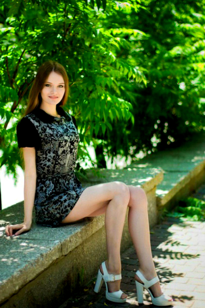 Glamorous Presence: Victoriya, 28 y.o. from Kremenchuk, Ukraine — VeronikaLove