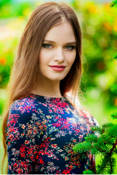 Glamorous Presence: Victoriya, 28 y.o. from Kremenchuk, Ukraine — VeronikaLove