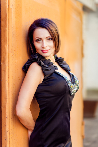 Mystical Presence: Liliya, 40 y.o. from Kyiv, Ukraine — VeronikaLove