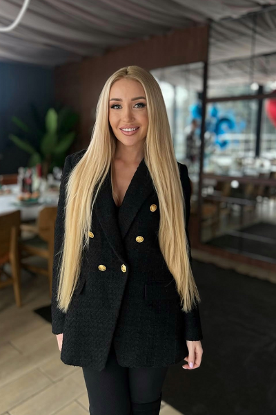 Elegant Enchantment: Alla, 34 y.o. from Vinnytsia, Ukraine — VeronikaLove