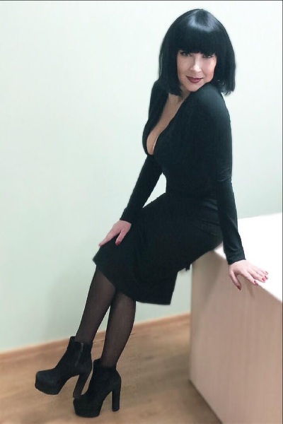 Captivating Radiance: Marina, 50 y.o. from Kropyvnytskyi, Ukraine — VeronikaLove