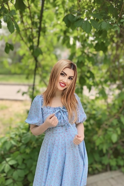 Whimsical Wonder: Katerina, 32 y.o. from Mykolaiv, Ukraine — VeronikaLove