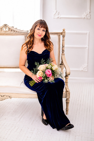 Ethereal Veronika, 49 y.o. from Dnipro, Ukraine with Chestnut hair — VeronikaLove