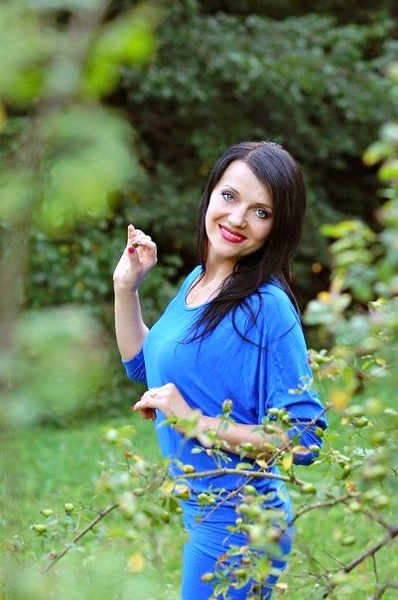 Graceful Charm: Svetlana, 40 y.o. from Rivne, Ukraine — VeronikaLove